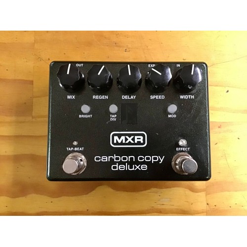 Pre-Owned MXR M292 Carbon Copy Deluxe Analog Delay